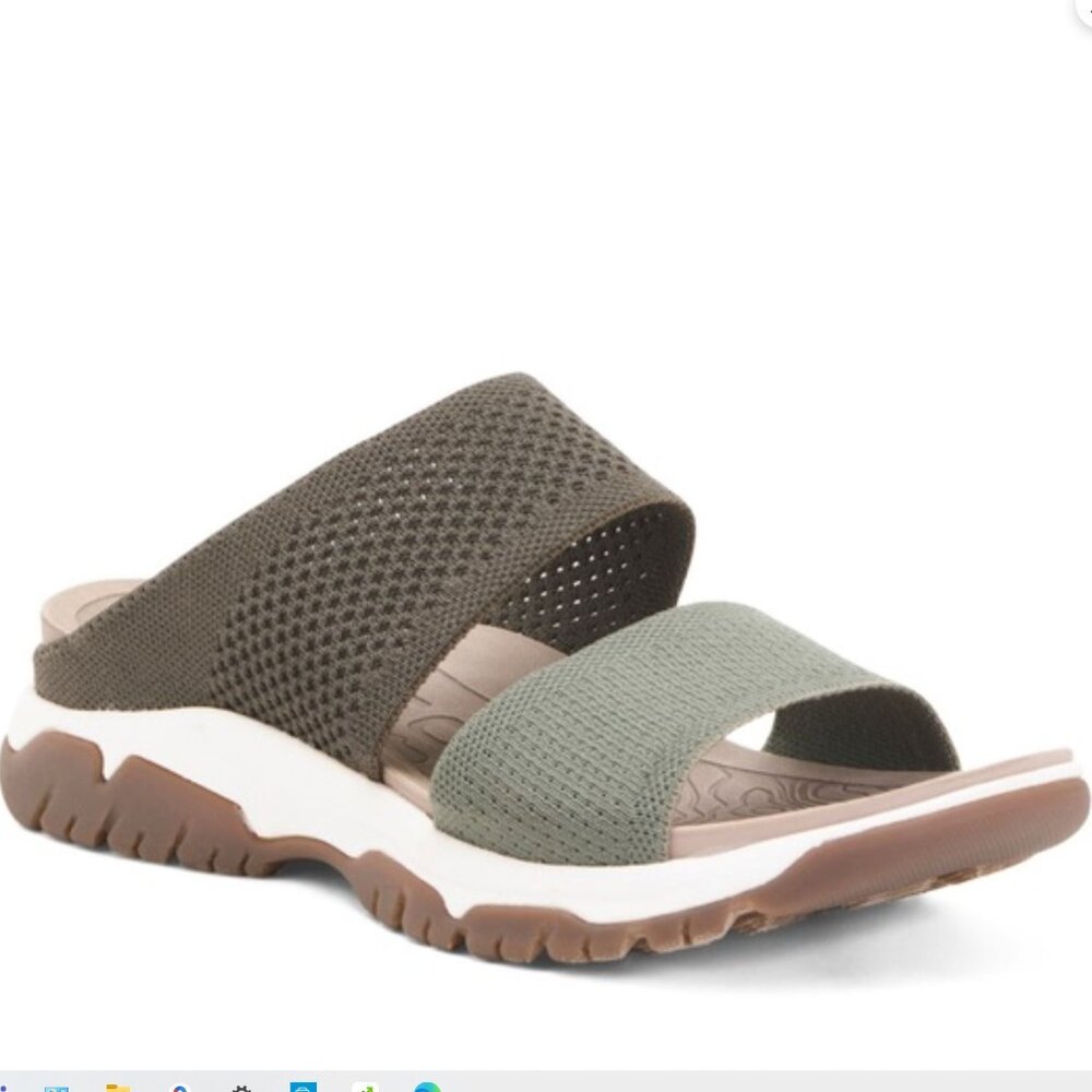 Bionica Nilsa Slide Sandal in Olive, Size 43